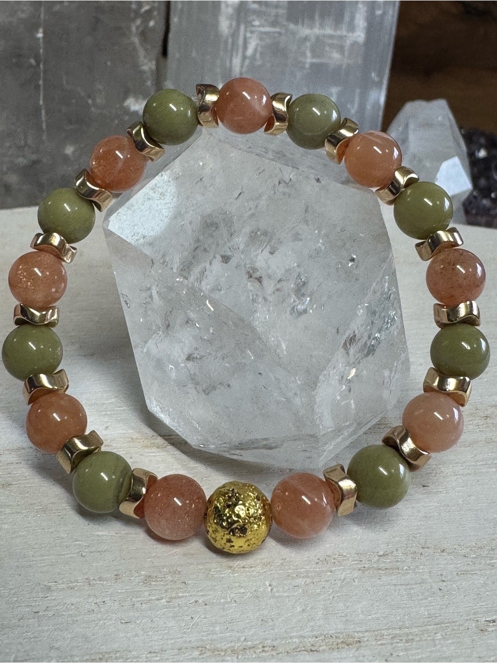 Gold Accent Green Alashan Agate & Sunstone Gemstone Stretch Bracelet